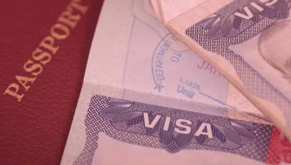 Immigration professionnelle : les évolutions à connaître à la rentrée 2026